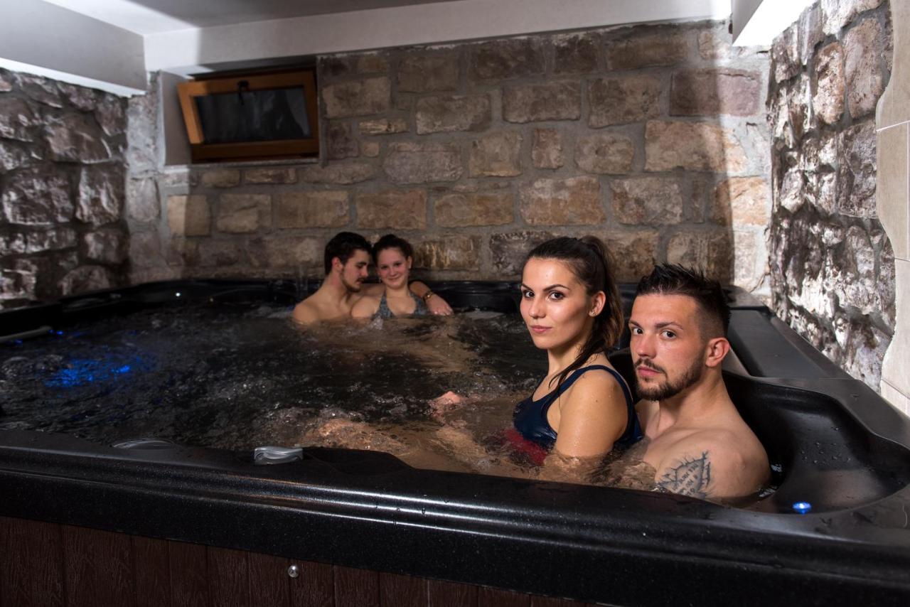 Vila Anna Malnas Bai Exteriér fotografie