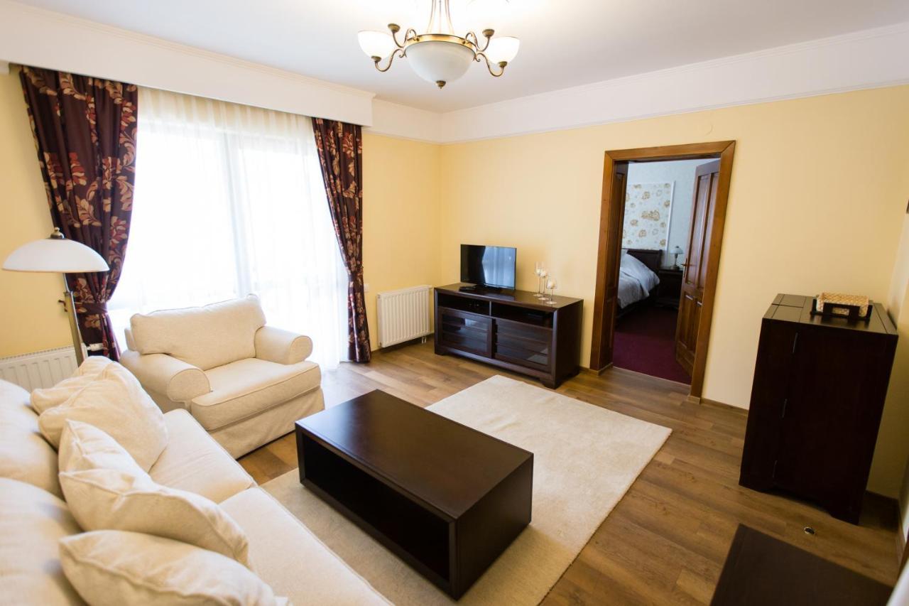 Vila Anna Malnas Bai Exteriér fotografie